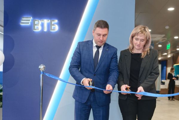 В Железногорске открылся обновленный офис ВТБ  