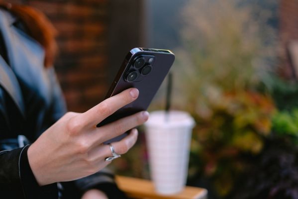 Клиенты Т2 первыми могут выбрать название сети или эмодзи вместо стандартного имени 