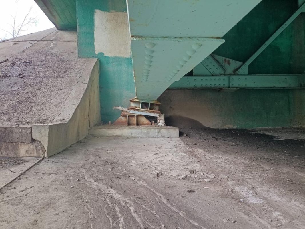 Мост через Ворону в Кирсановском округе закрыли для всех видов транспорта