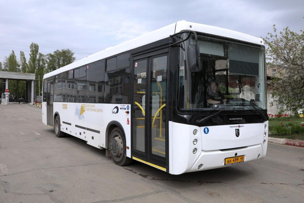 Ещё 12 новых автобусов пополнят автопарк Курска до конца года
