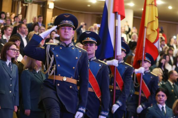 Власти Воронежа отметили вклад налоговиков в финансовую стабильность региона 