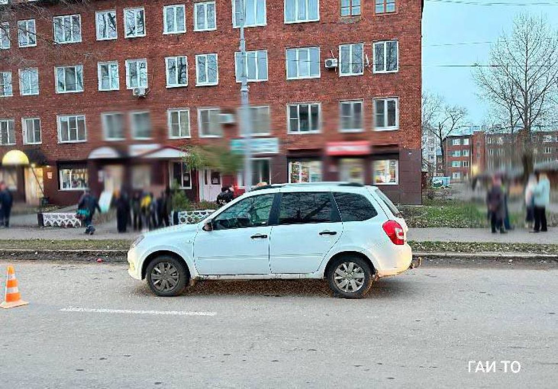 В Котовске под колёса автомобиля попал ребёнок