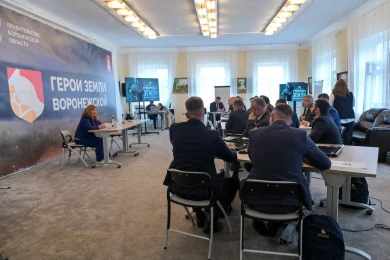 Губернатор поделился впечатлениями о практике участников регпрограммы «Герои земли Воронежской» 