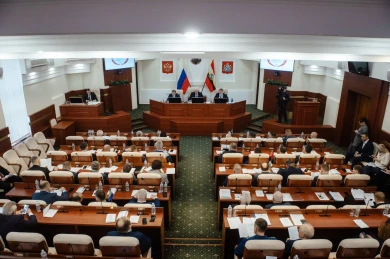 Миллиардный дефицит: доходы казны Курской области не поспевают за расходами