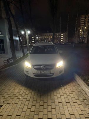 Белгородского автохама, который разъезжал по тротуару и посылал прохожих по-американски, наказали рублем