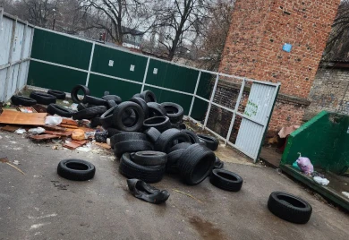 На «осадки» в виде шин пожаловались воронежцы