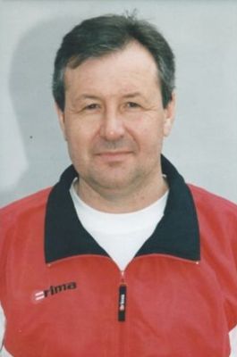 Не стало легендарного футболиста «Факела» Сергея Крестененко