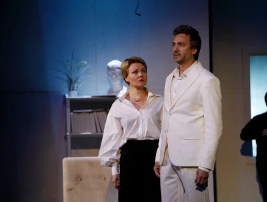 Спектакль Московского театра сатиры собрал полный зал в Нововоронеже 