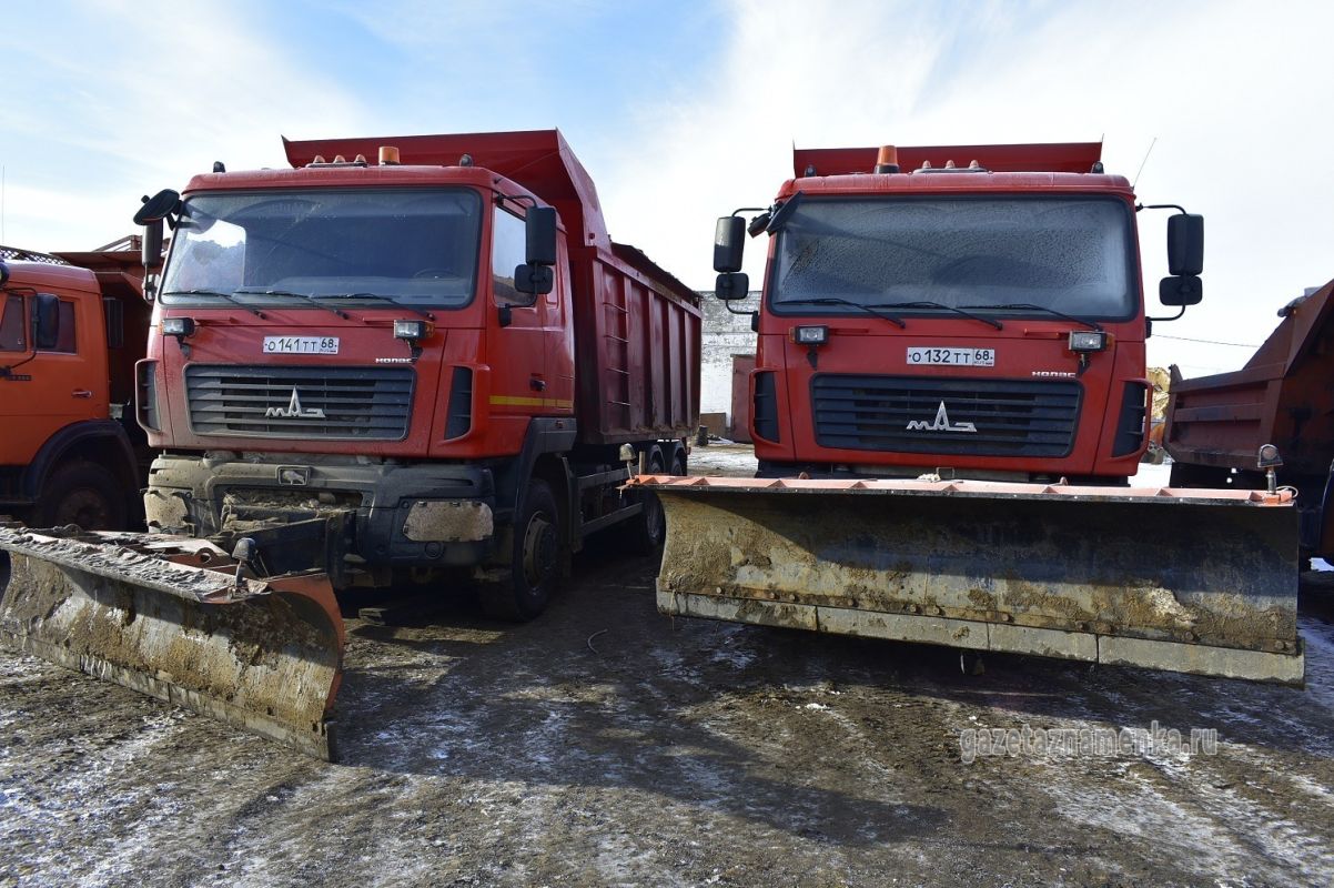В преддверии зимнего сезона тамбовские города получили коммунальную технику