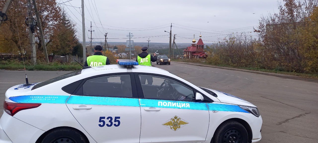 Госавтоинспекторы раскрыли угон автомобиля и пресекли наркотрафик