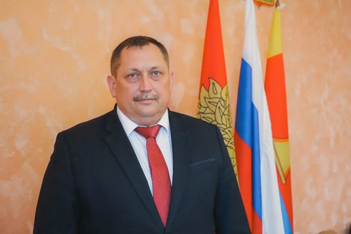 В Липецкой области Александра Плотникова оставили на посту префекта