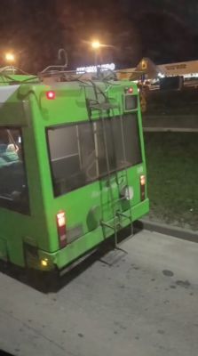 В Курске из-за массового ДТП парализовало движение троллейбусов