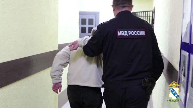 В Курске раскрыто вооруженное нападение малолеток на остановке