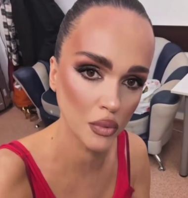 Певица Слава нецензурно высказалась про ситуацию с Ларисой Долиной (ВИДЕО)