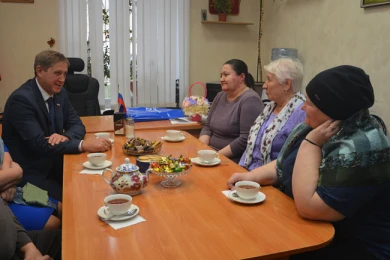 Воронежский депутат поддержал матерей бойцов, погибших на спецоперации 