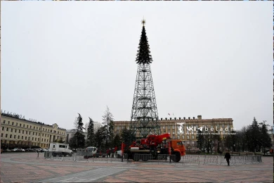 В Белгороде новогоднюю иллюминацию подключат к резервным источникам питания