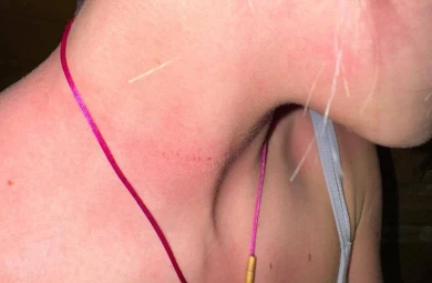 «Кулаком в живот». Фото и видео избиения воронежской фигуристки матерью показала Яна Рудковская