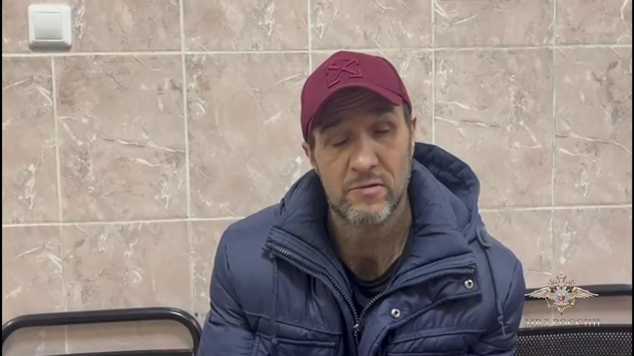 Вахтовик из Липецка забыл в автобусе полмиллиона рублей и драгоценности