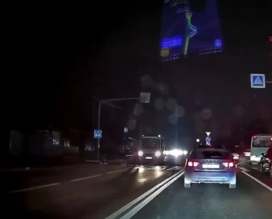 Жуткое ДТП с участием сбитого автобусом пешехода в Белгороде попало на видео