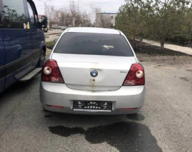 В мэрии Белгорода будут отгонять припаркованные машины на платную спецстоянку