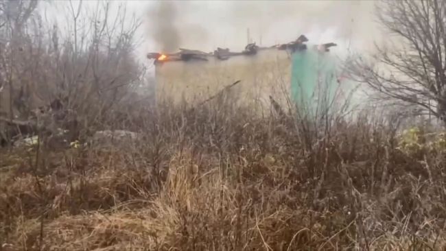 Ночлег в заброшке обернулся трагедией: под Белгородом при пожаре погиб бездомный