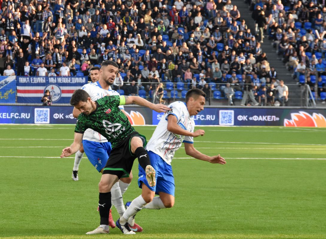 «Факел», лидирующий в ФНЛ, и разгром «Бурана». Спортивные новости Воронежа за неделю