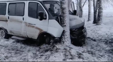 Ехавшие в микроавтобусе сотрудники белгородского предприятия получили ранения