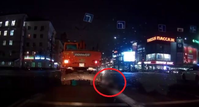 Дочь попавшей под трактор женщины: «Мама сейчас между жизнью и смертью»