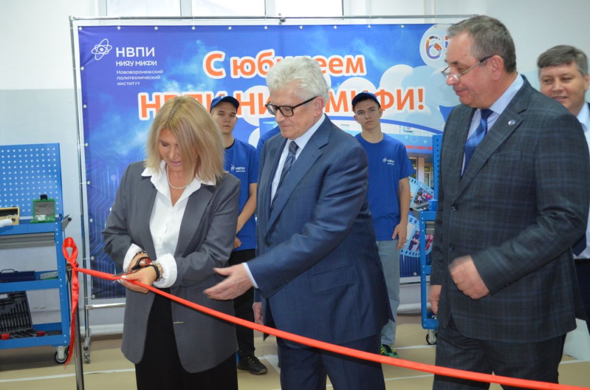 При поддержке «Росатома» в&nbsp;Нововоронежском политехническом институте открылось новое направление подготовки токарей и&nbsp;фрезеровщиков&nbsp;
