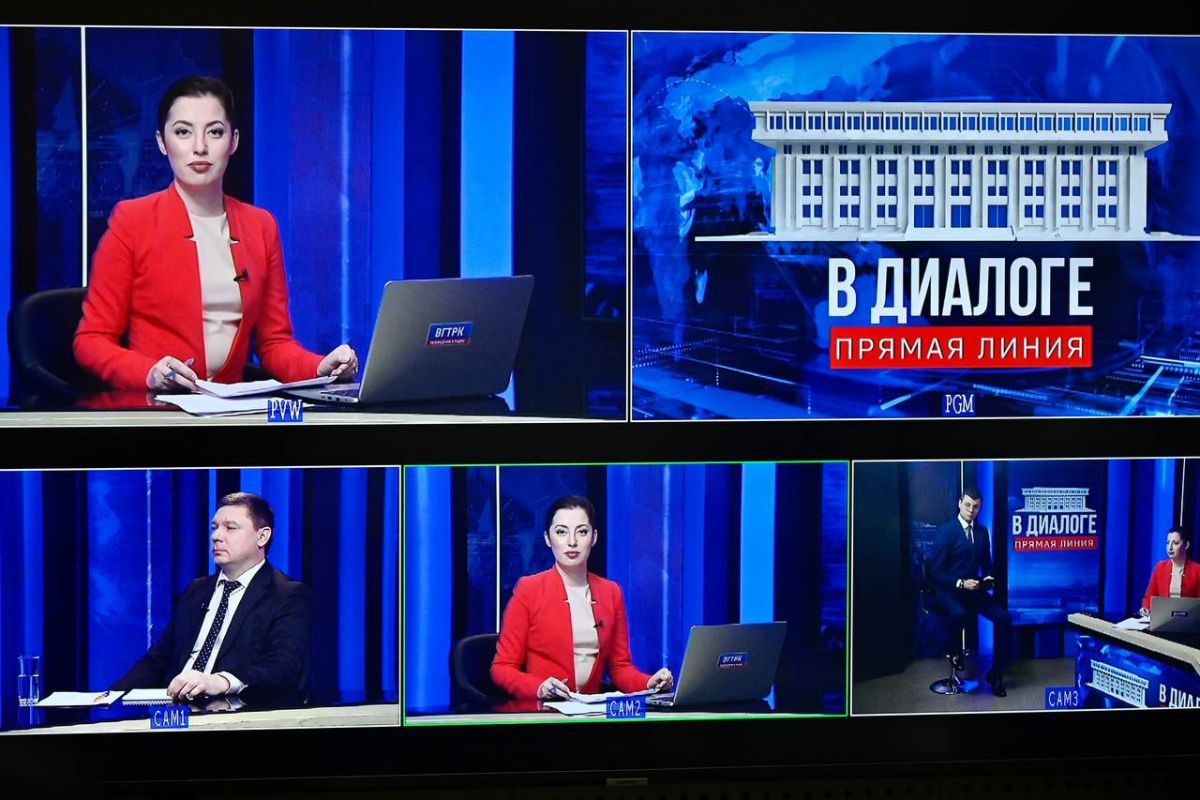 Евгений Первышов ответил на вопросы тамбовчан в прямом эфире