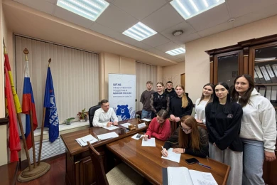 Воронежский депутат обсудил капитальный ремонт СОШ № 21  