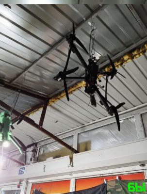 Белгородский рынок «украсили» дронами к Новому году