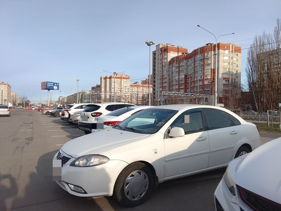 «Казино всегда в выигрыше»: бастующие воронежские таксисты рассказали о своих проблемах