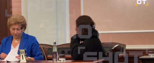 Верховный суд начал рассмотрение спора о покупке квартиры Ларисы Долиной