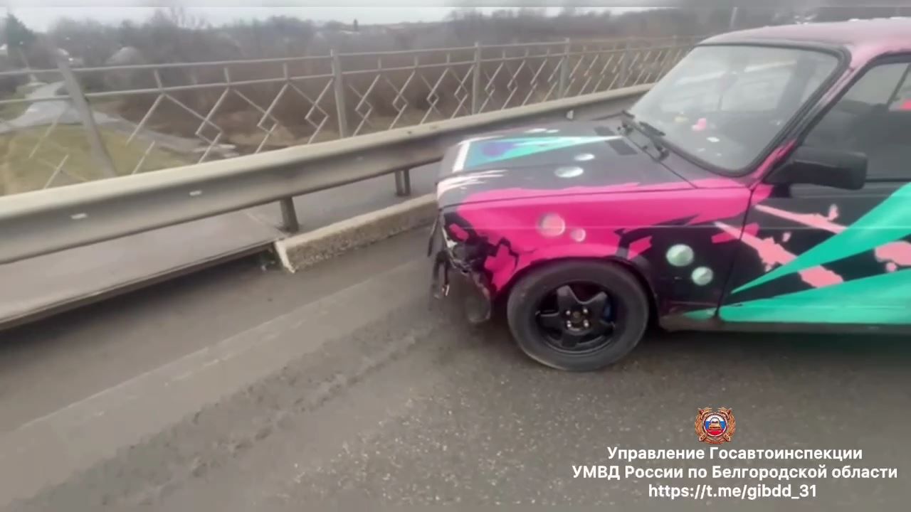 Юная леди на гламурном автохламе отправила в больницу белгородского пенсионера