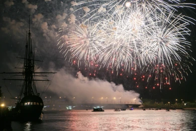 Многотысячные штрафы грозят воронежцам за нарушение одного из запретов в новогоднюю ночь