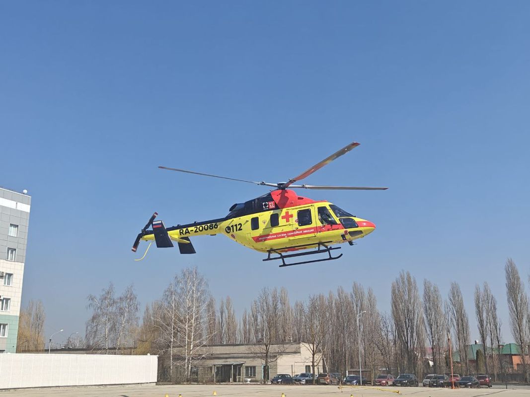 Вертолет санавиации помог спасти участника СВО после серьезной аварии под Липецком