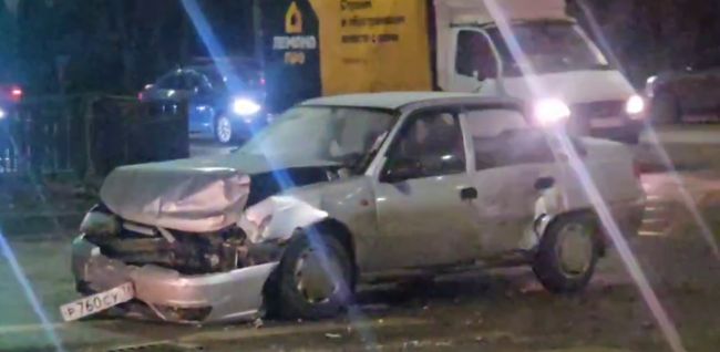 Выяснилось, есть ли пострадавшие в аварии с БМВ у Московского проспекта в Воронеже 