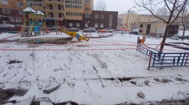 Дети остались без снеговика. Предновогодний потоп сняли на видео в Воронеже 