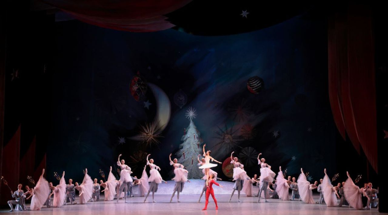 Праздничные спектакли в&nbsp;кинотеатре «Спартак» &nbsp;