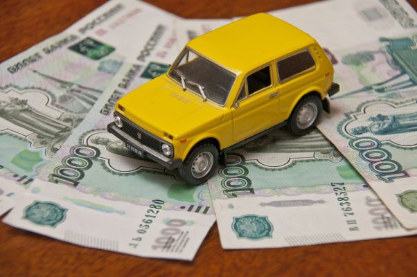 Почему нельзя ограничивать цены на такси в Новый год, рассказали в Госдуме