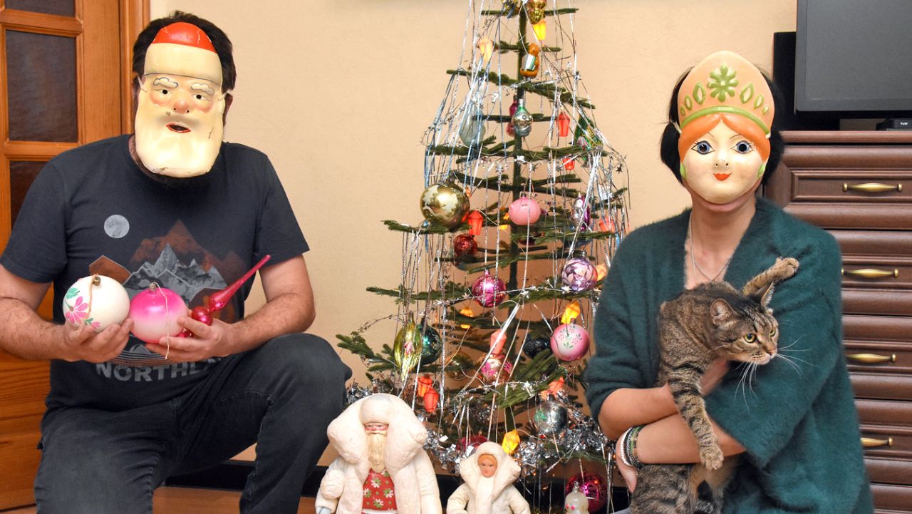 Новогодняя ностальгия. Воронежские коллекционеры показали раритетные ёлочные игрушки
