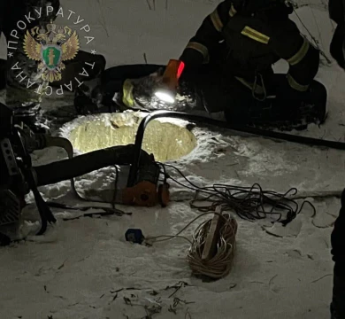 Трупы двух школьников нашли в канализации рядом с ледяной горкой 