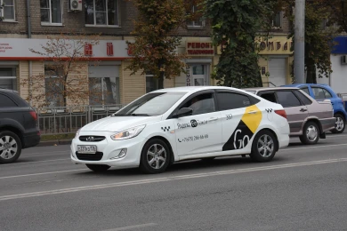 Скидки на такси для многодетных могут появиться в России