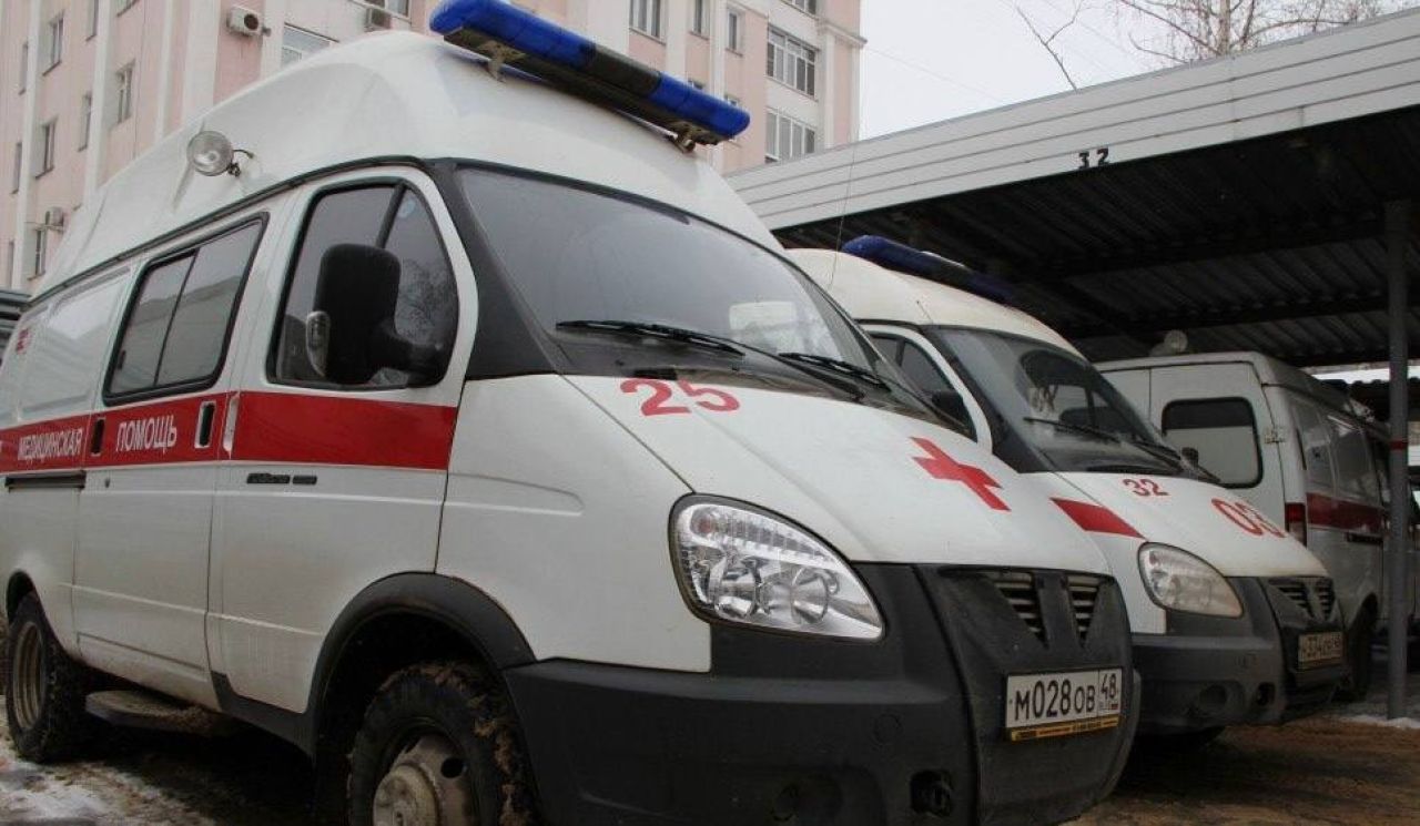Украинский дрон атаковал карету скорой помощи в Липецкой области