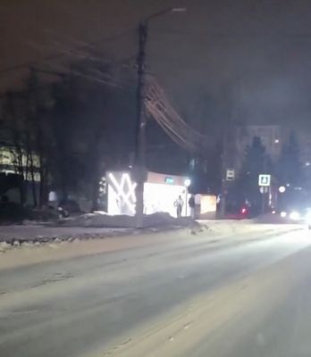 В Белгороде умная остановка устроила светомузыку для ждущих автобуса горожан