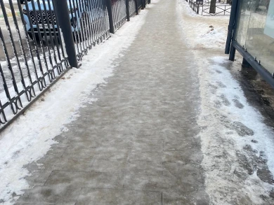 Воронежцы ступили на скользкую дорожку, или Как не отправиться в травмопункт