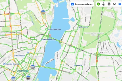 Неимоверная пробка растянулась на Московском проспекте 