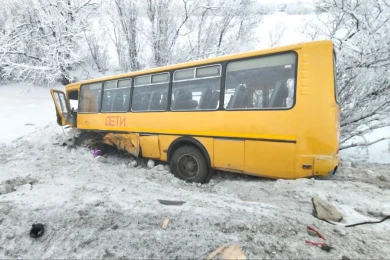 Автобус с детьми попал в массовое «огненное» ДТП: шестеро раненых