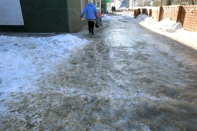 Шокирующее число воронежцев пострадали из-за гололёда всего за два дня